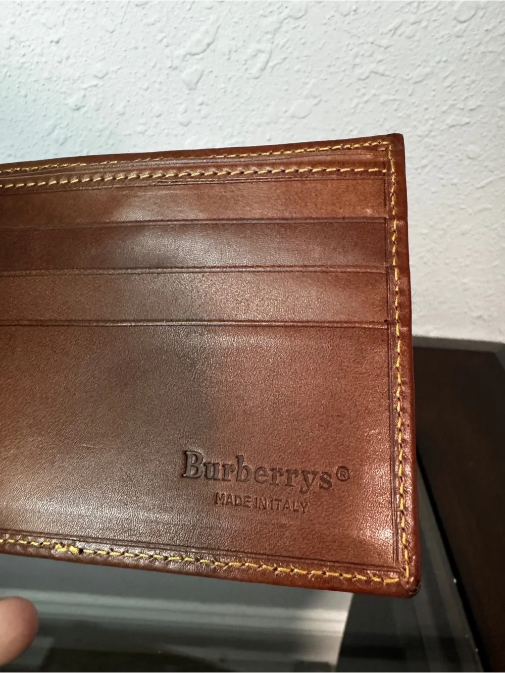 Burberry bifold featuring